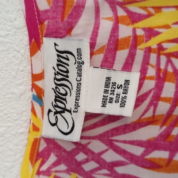 Expressions Catalog Colorful Summer Beachy Boho Maxi Dress Size Small Hawaii - Picture 9 of 10